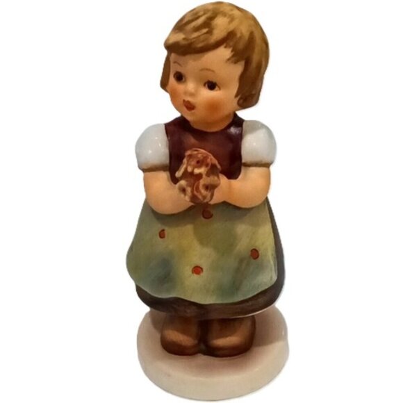 Vintage Hummel Goebel Collectible of a Little Girl Figurine "For Mother" #257 - Picture 1 of 7